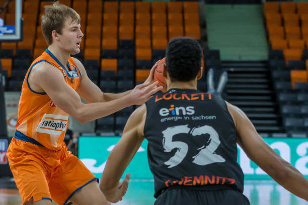 中国队一直 中国队一直