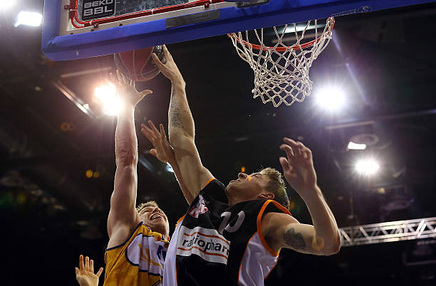 比赛伊始 比赛伊始