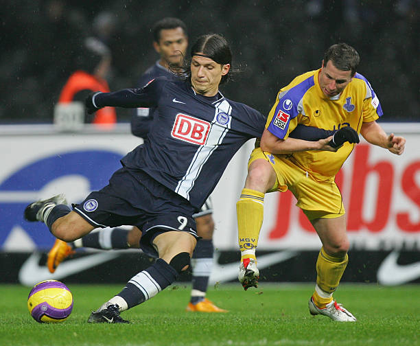 对圣保利赛 对圣保利赛